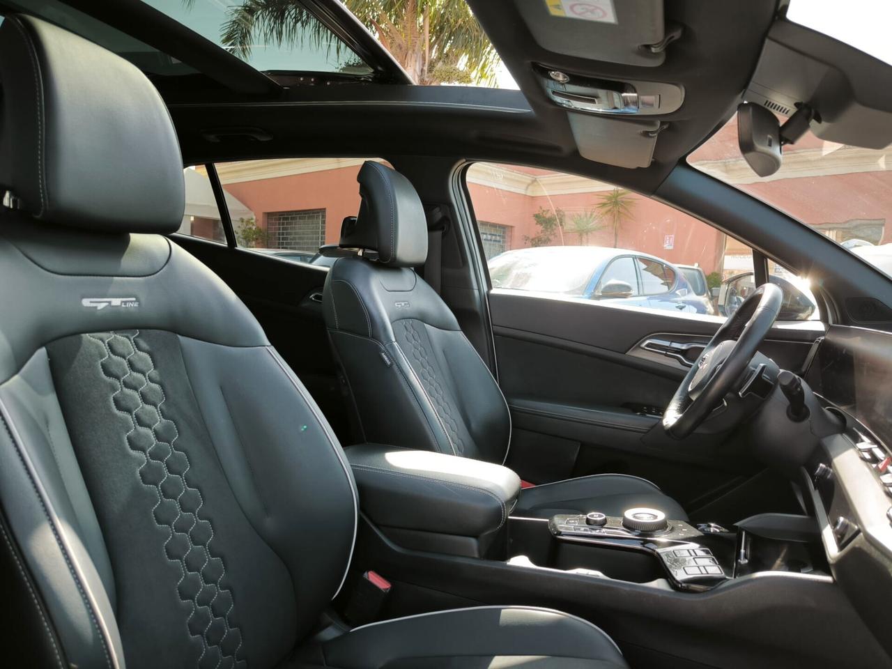 Kia Sportage 1.6 CRDi MHEV DCT GT-line Plus