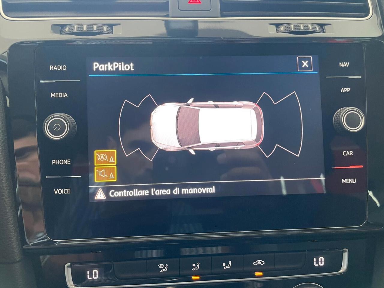VOLKSWAGEN GOLF 7.5 1.6tdi *COCKPIT-LED*