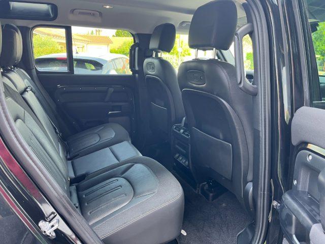 LAND ROVER Defender 110 3.0D I6 200CV AWD AUTO S TOTAL BLACK
