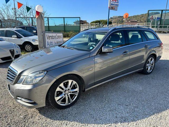 MERCEDES-BENZ E 220 CDI S.W. BlueEFFICIENCY Avantgarde