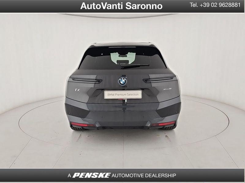 BMW iX iX xDrive50 Pacchetto Sportivo