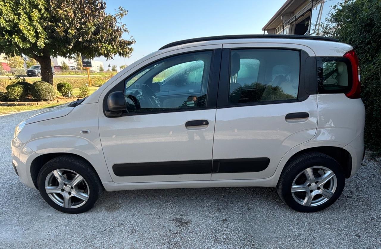 Fiat Panda 0.9 TwinAir Turbo Natural Power Lounge
