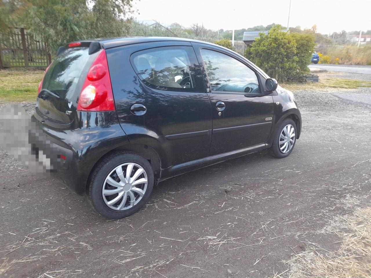 Peugeot 107 1.0 68CV 5p. Sweet Years