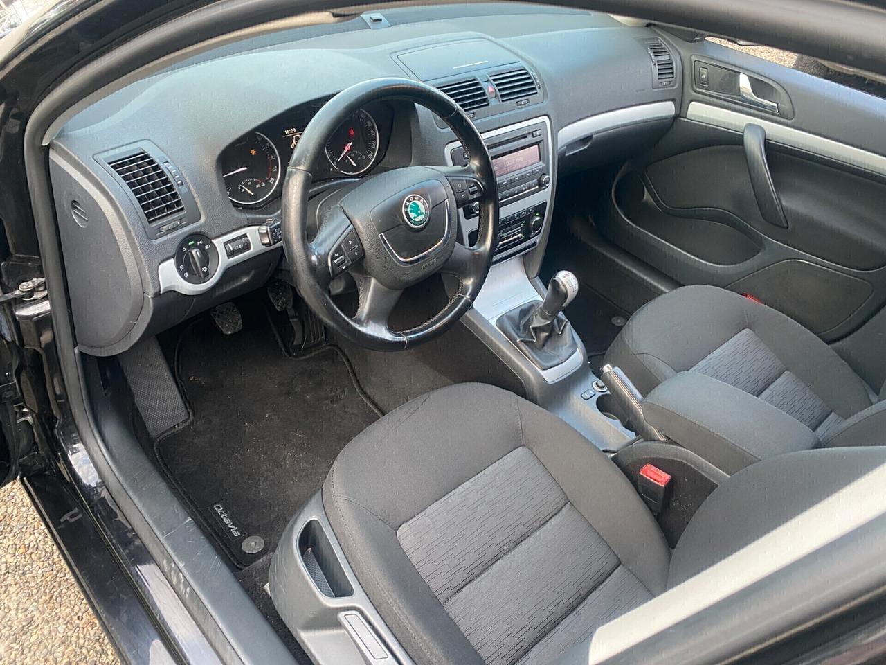 Skoda Octavia 1.6 TDI - 105CV - 4x4