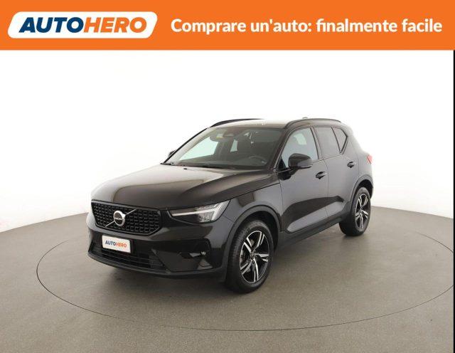 VOLVO XC40 B3 automatico Plus Dark N1