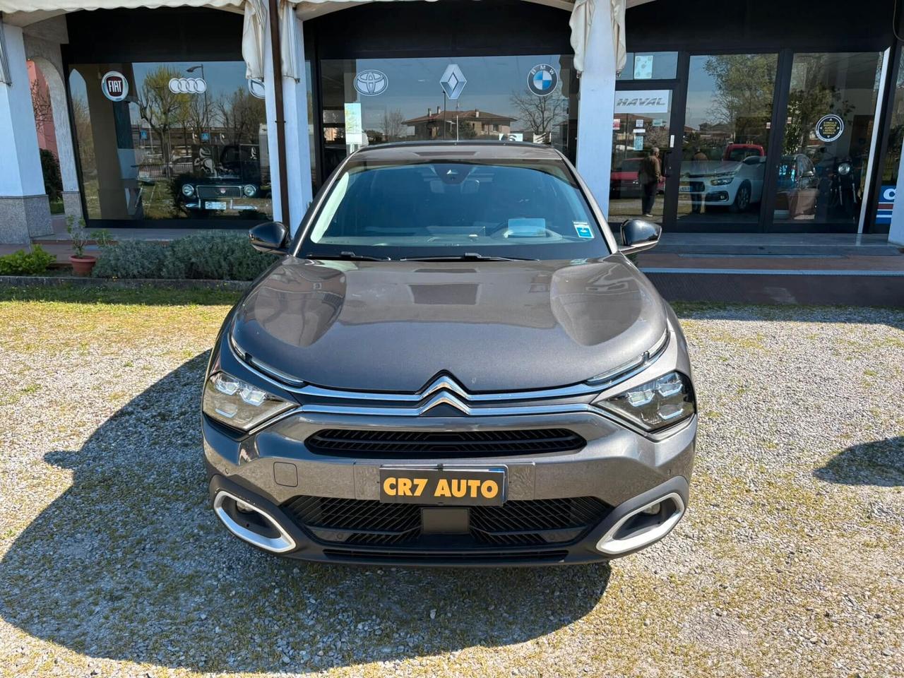 Citroen C4 PureTech 1.2 SHINE 131CV EAT8 PER NEOPATENTATI