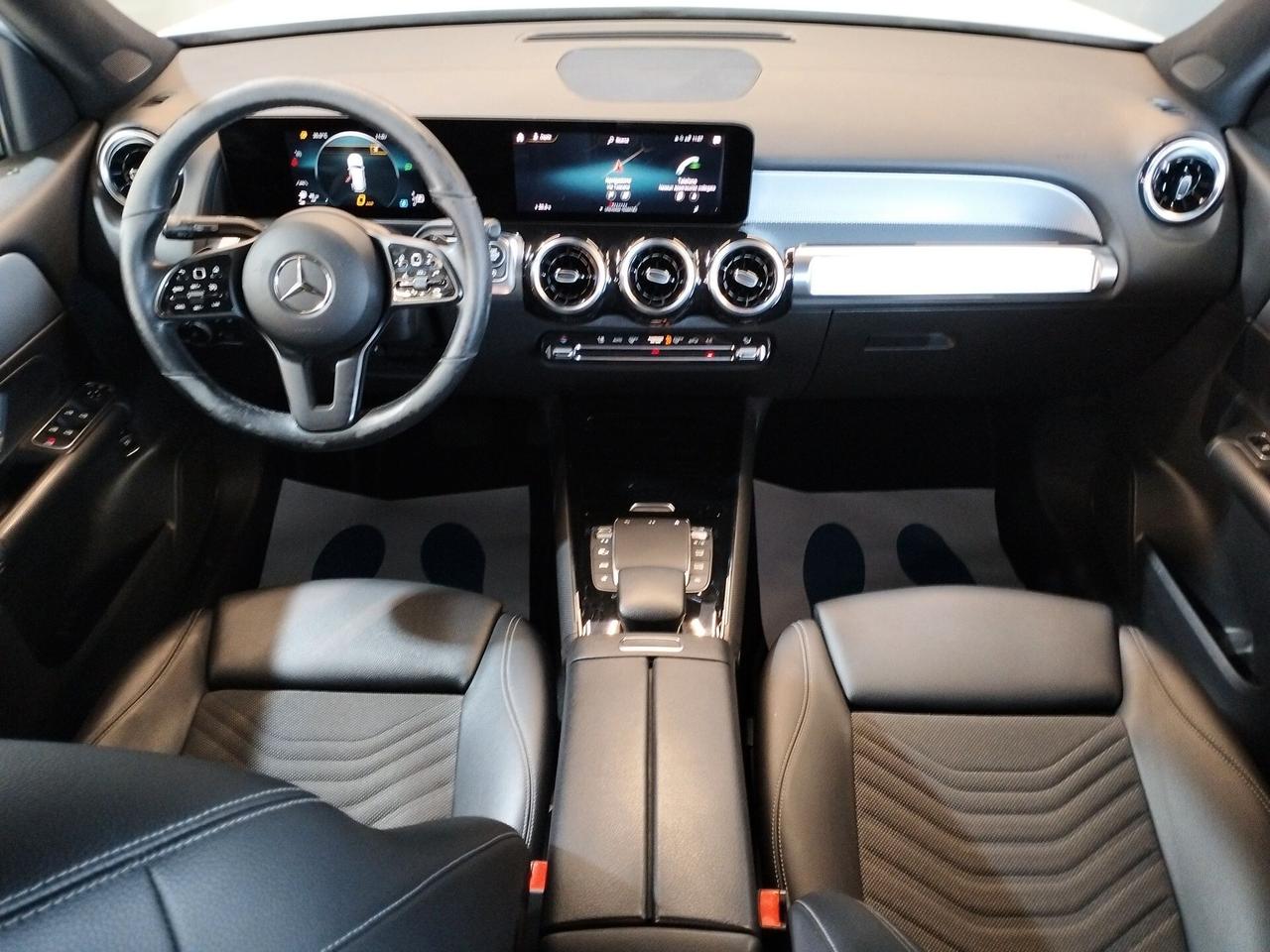 Mercedes-Benz GLB 180 X247 2019 d Sport auto