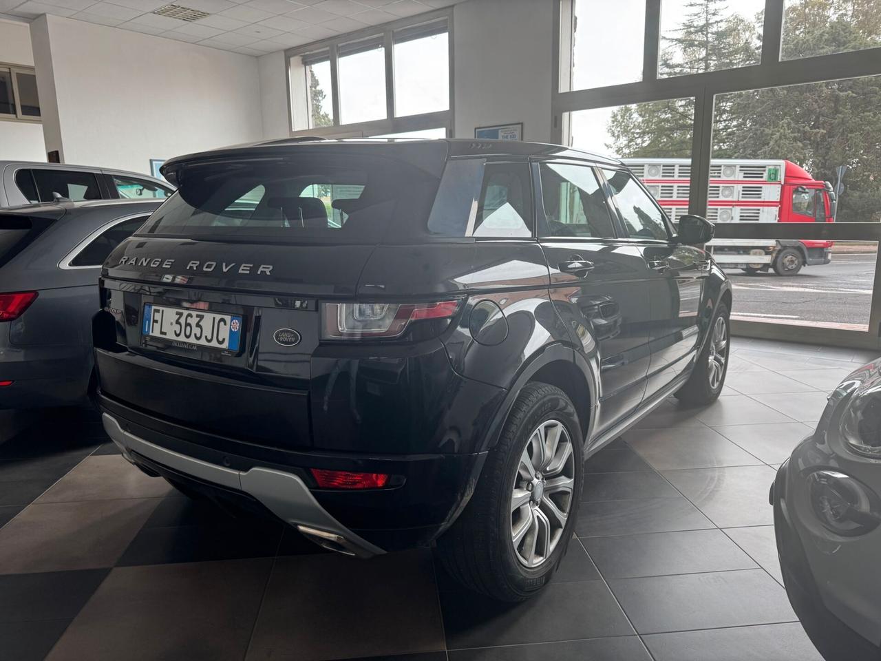 Land Rover Range Evoque 2.0 TD4 180 CV 5p. Autobiography