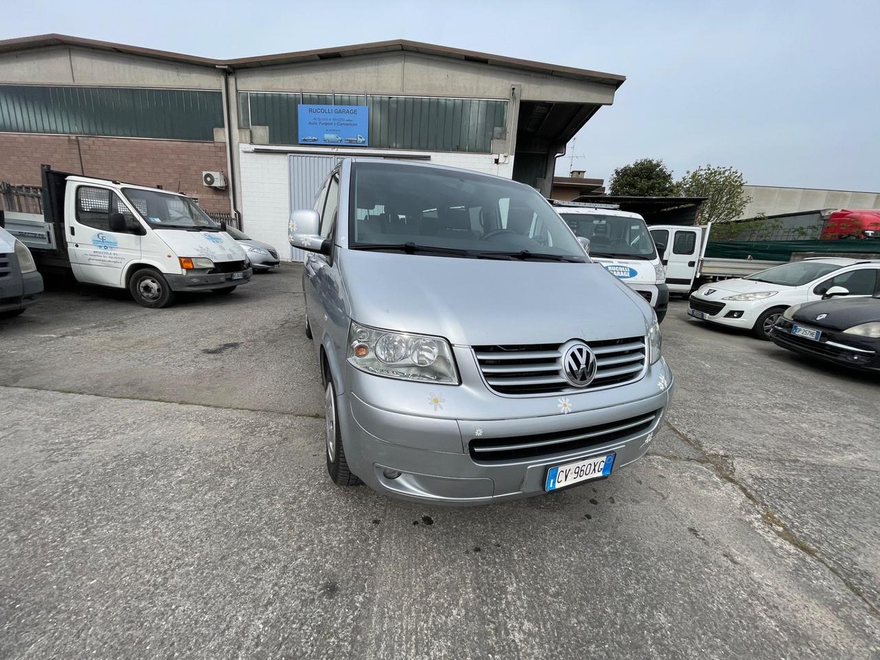 Volkswagen Transporter 2.5 TDI/130CV PC-TM Kombi