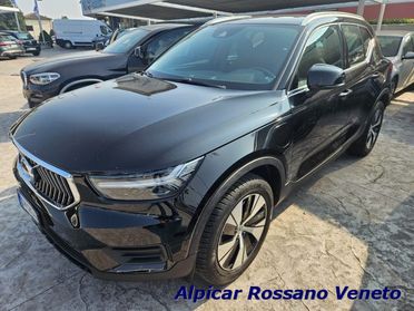 VOLVO XC40 T4 Recharge Plug-in Hybrid Inscription Expression