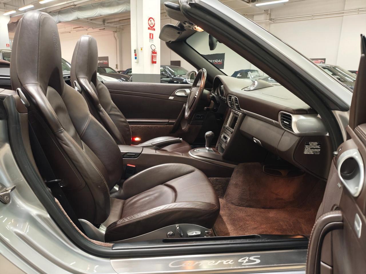 Porsche 997 Carrera 4S Cabriolet