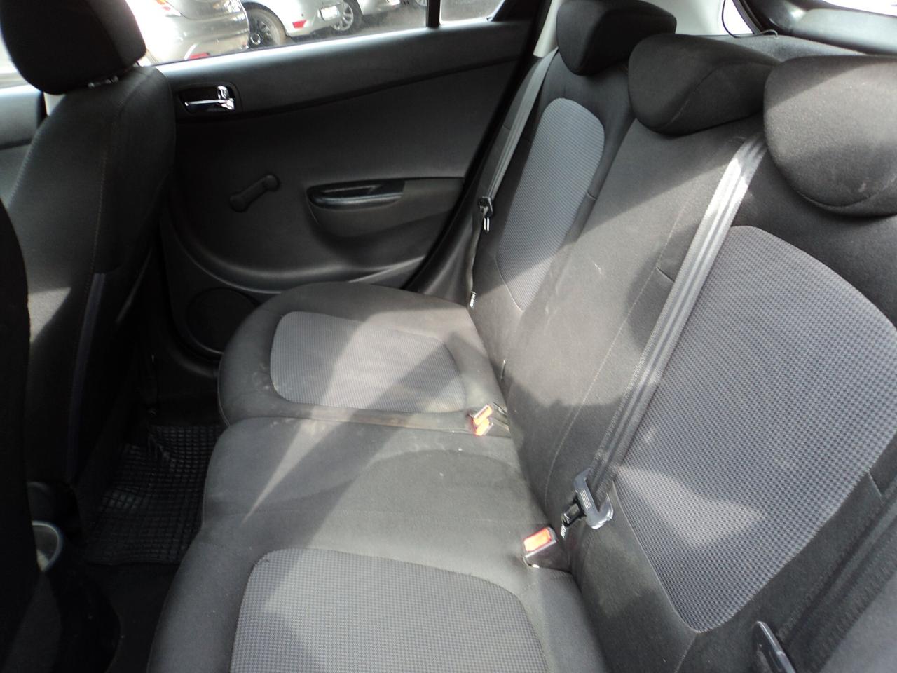 Hyundai i20 1.2 5p. BlueDrive GPL Sound Edition