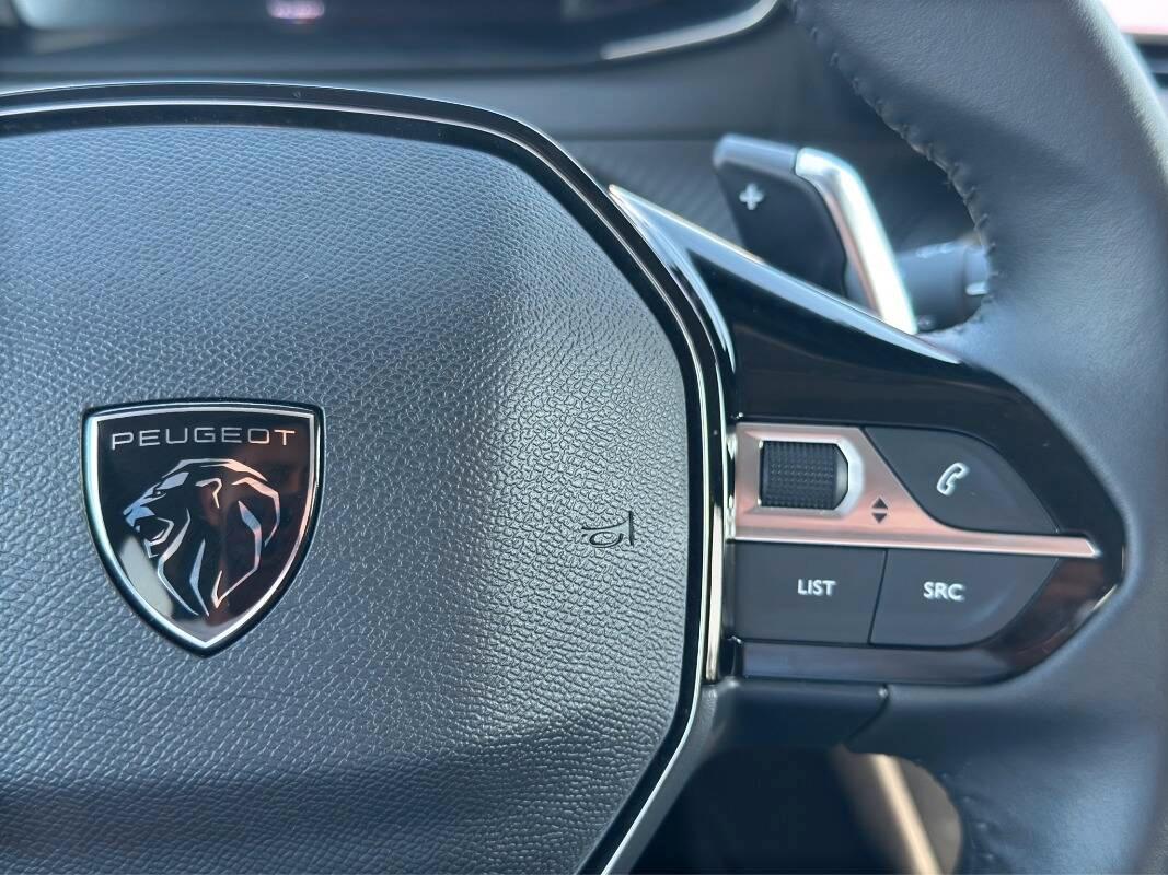 Peugeot 208 1.2 hybrid Allure 110cv AUTOMATICA E CARPLAY