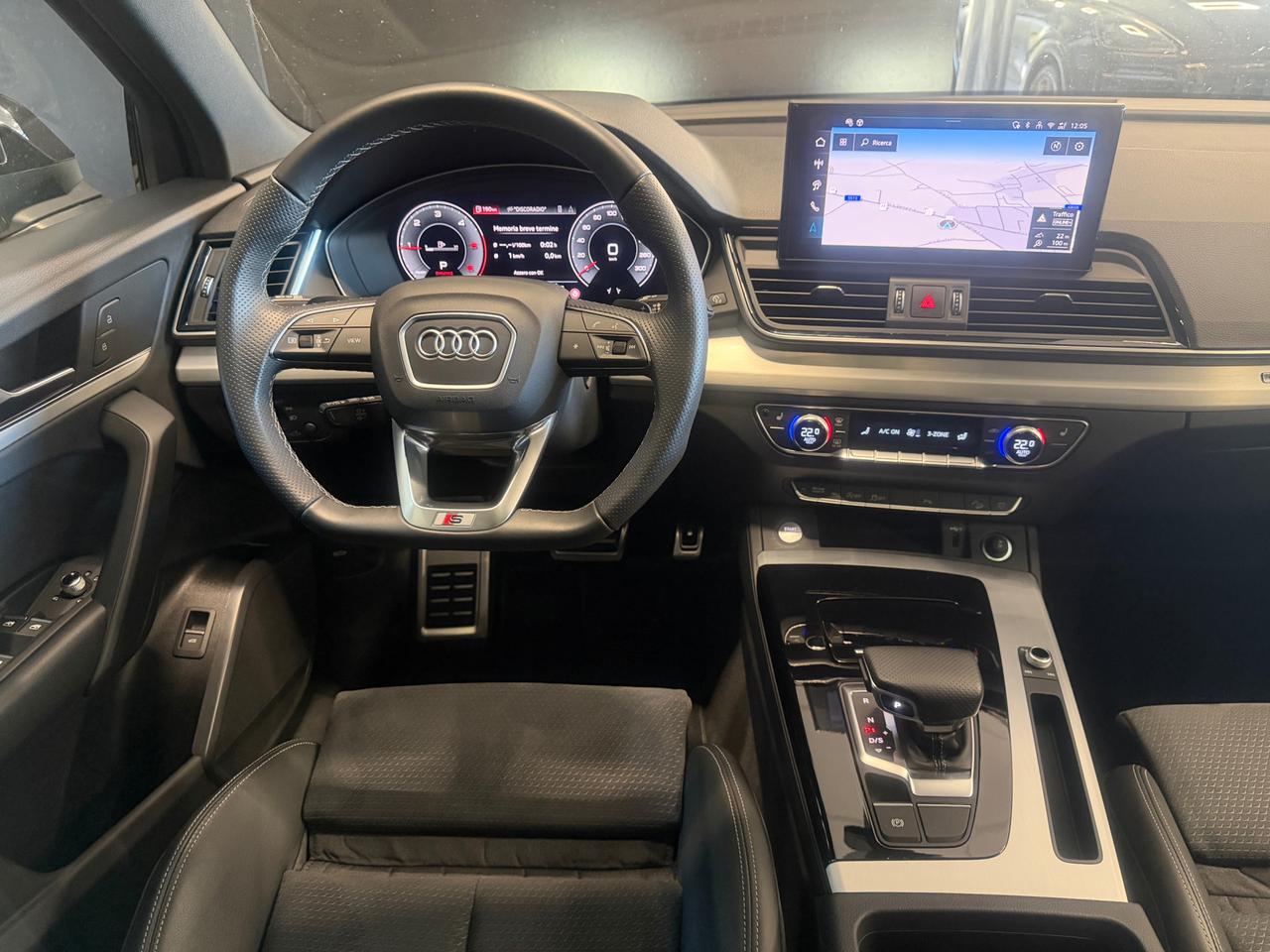 Audi Q5 40 2.0 tdi mhev 12V Identity Black quattro s-tronic