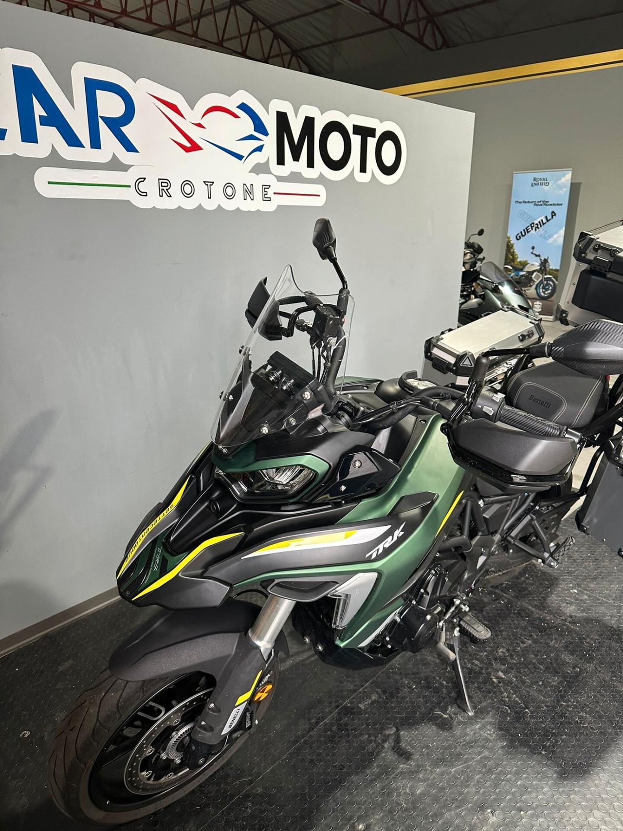 Benelli TRK 702 STRADALE