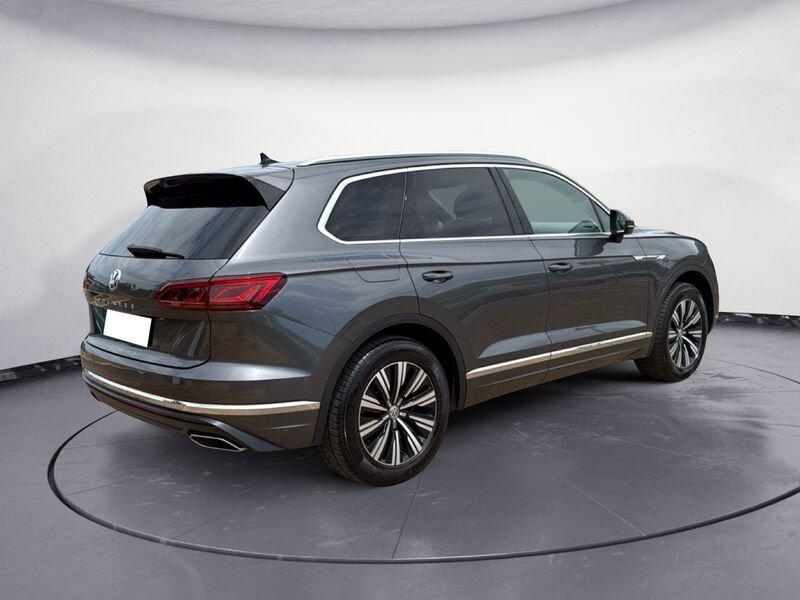 Volkswagen Touareg 3.0 V6 TDI SCR 210kW Advanced
