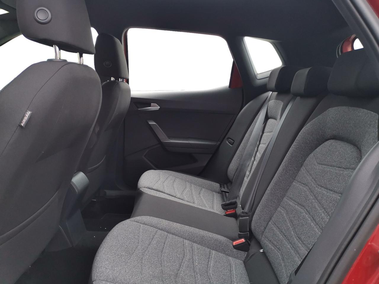 SEAT Arona 2022 - Arona 1.0 ecotsi Xperience 115cv