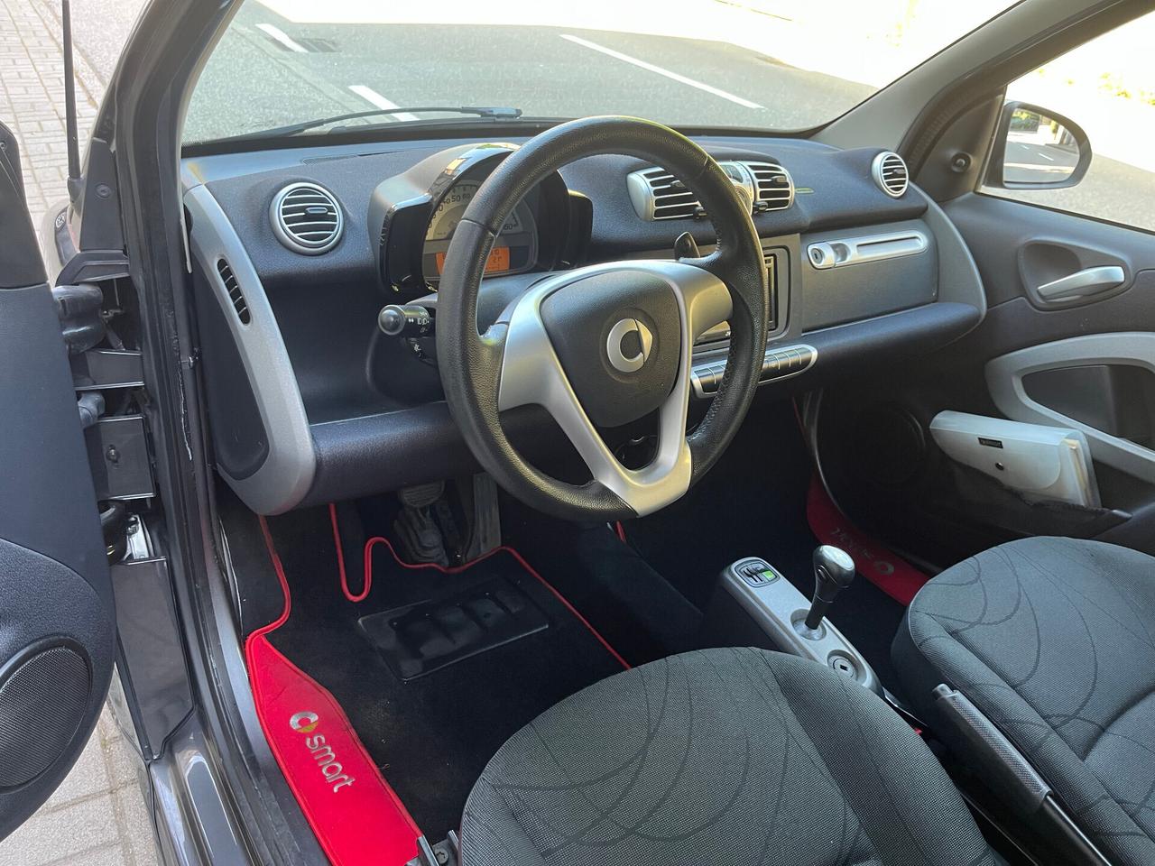 SMART FORTWO 1000 - 52 kW MHD COUPE' PURE - BENZINA - KM 85.484 - ANCHE PER NEOPATENTATI - PREZZO NON VINCOLATO A FINANZIAMENTO