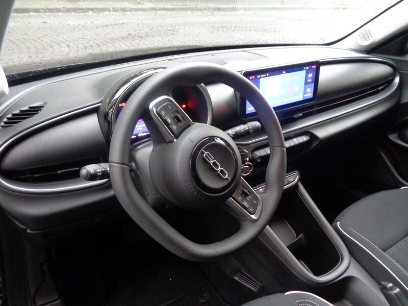 Fiat 600 Hybrid 100 CV DCT soli 11.000 KM
