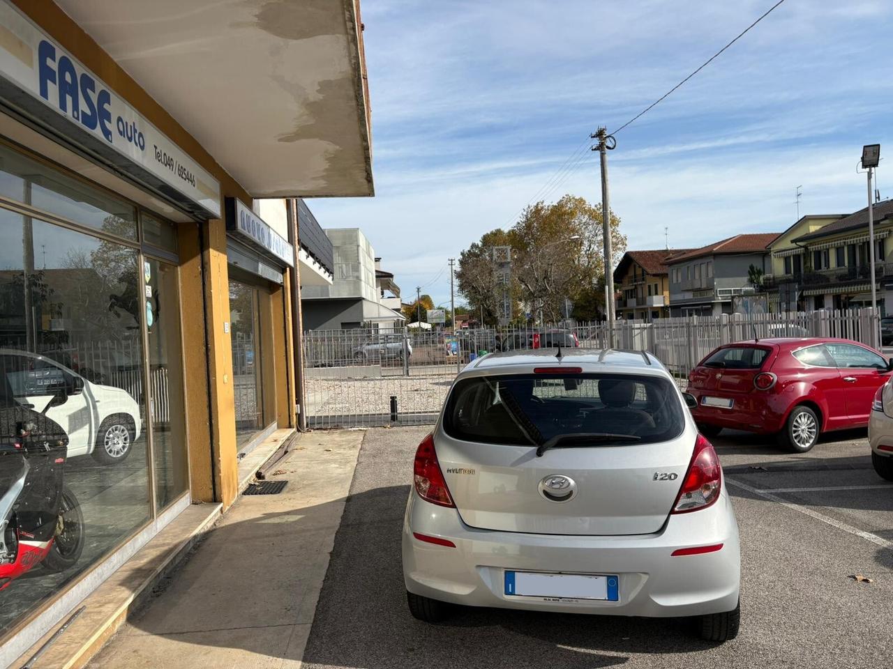 HYUNDAI i20 1.2 5p. Classic - 2014