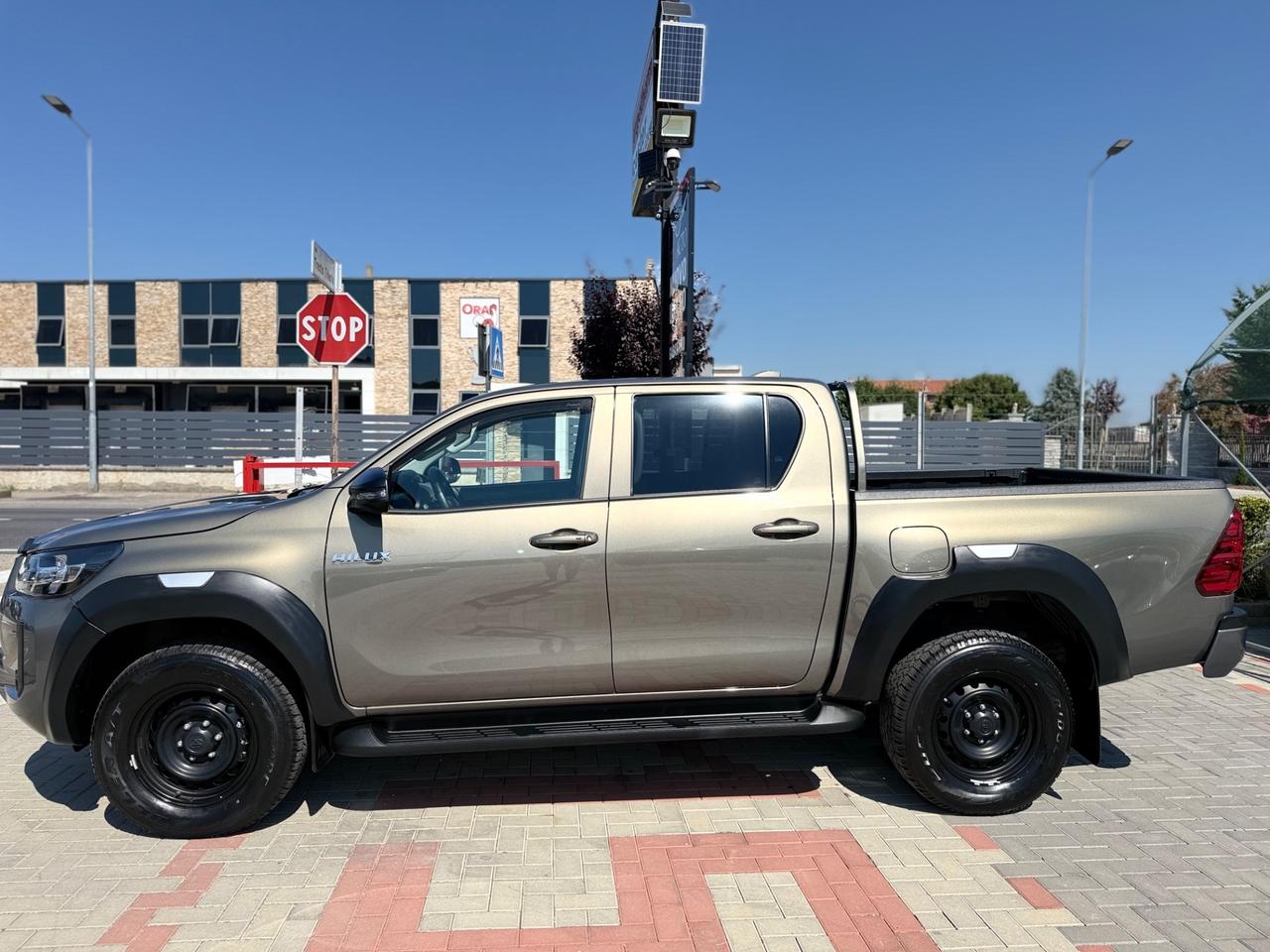 Toyota Hilux 2.8 D-4D 4WD 4 porte Double Cab Comfort