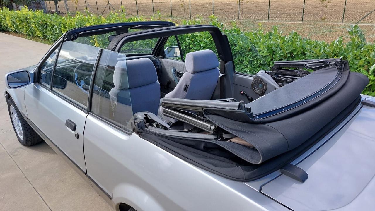 Ford XR3i Cabrio 1.6 Capote Nuova