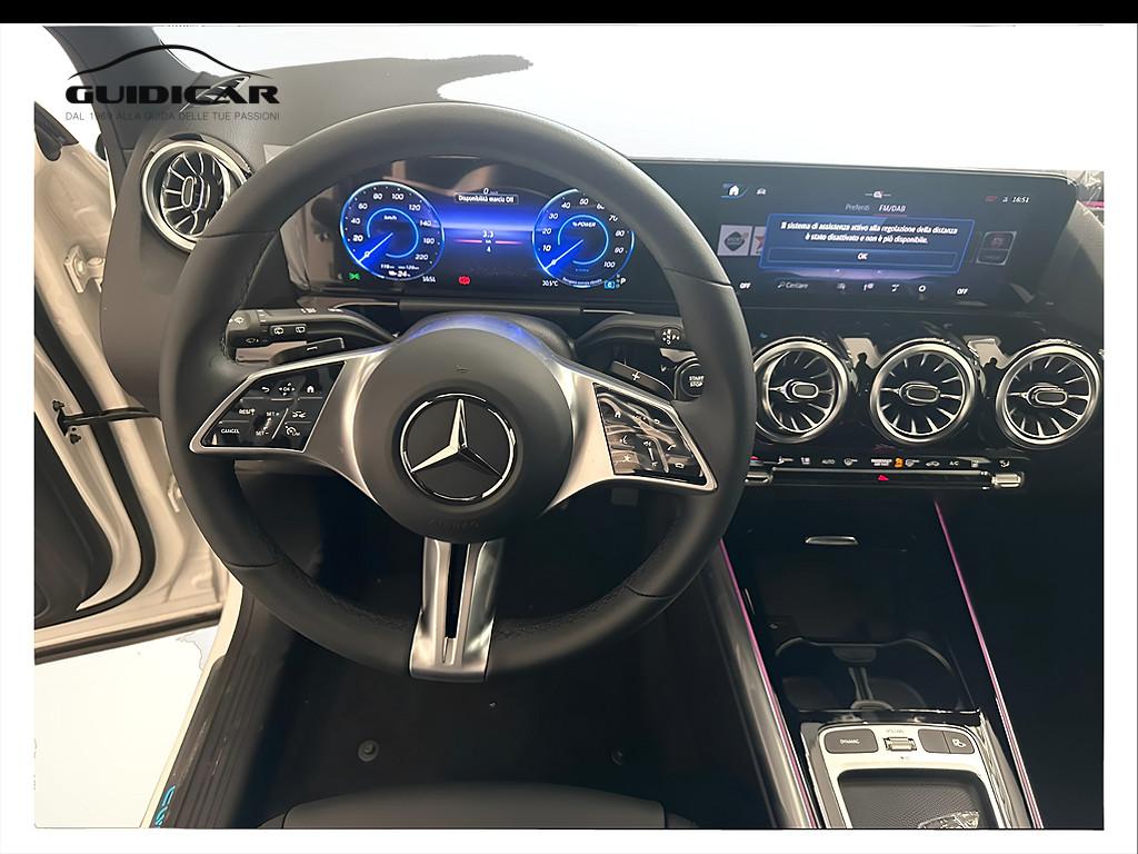 Mercedes-Benz EQA 250+