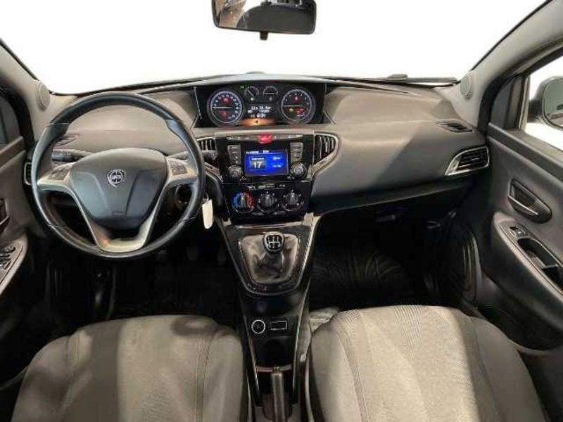 Lancia Ypsilon III 2015 1.2 Gold 69cv my18