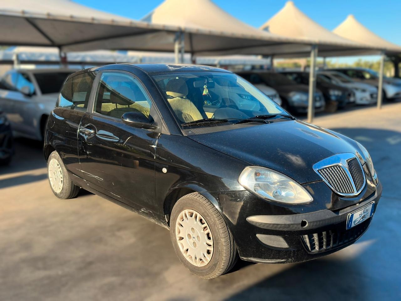 Lancia Ypsilon 1.3 MJT 70 CV Argento