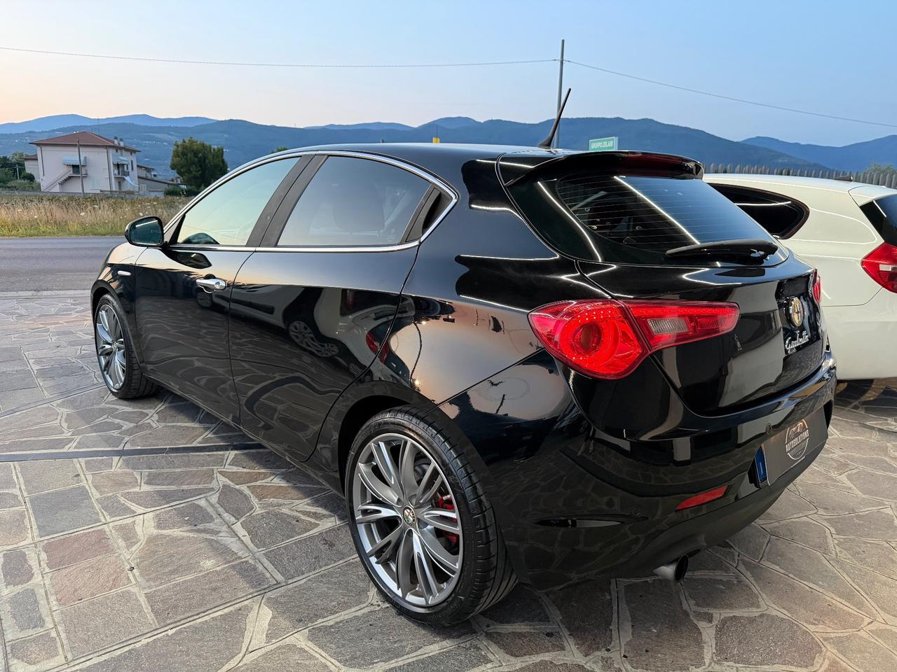 Alfa Romeo Giulietta 1.4 Turbo 170cv MultiAir TCT Distinctive