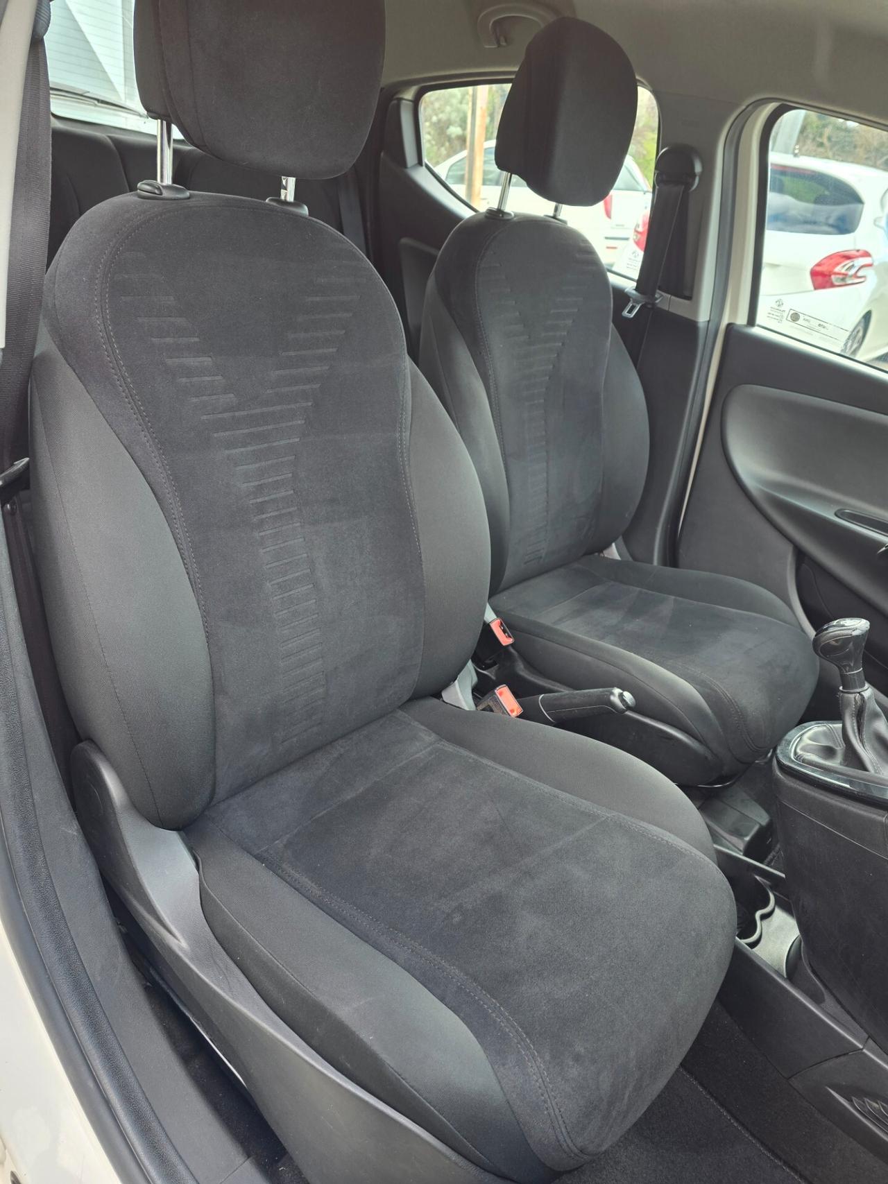 Lancia Ypsilon 1.3 MJT 16V 95 CV 5 porte S&S Platinum