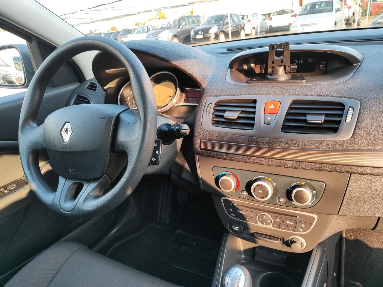 Renault Megane Mégane 1.5 dCi 90CV Confort