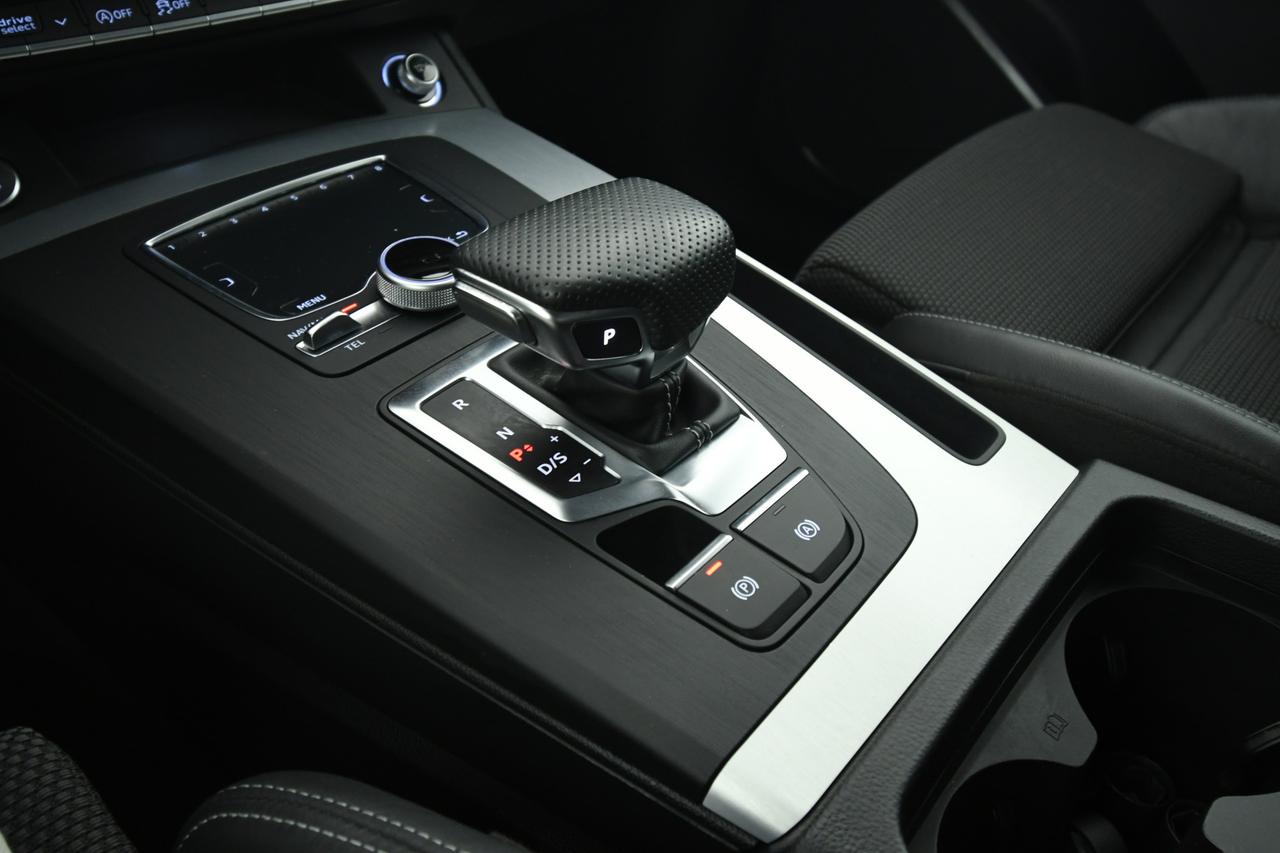 AUDI Q5 40 2.0 tdi Sport quattro 190cv ACC+MATRIX+GANCIO