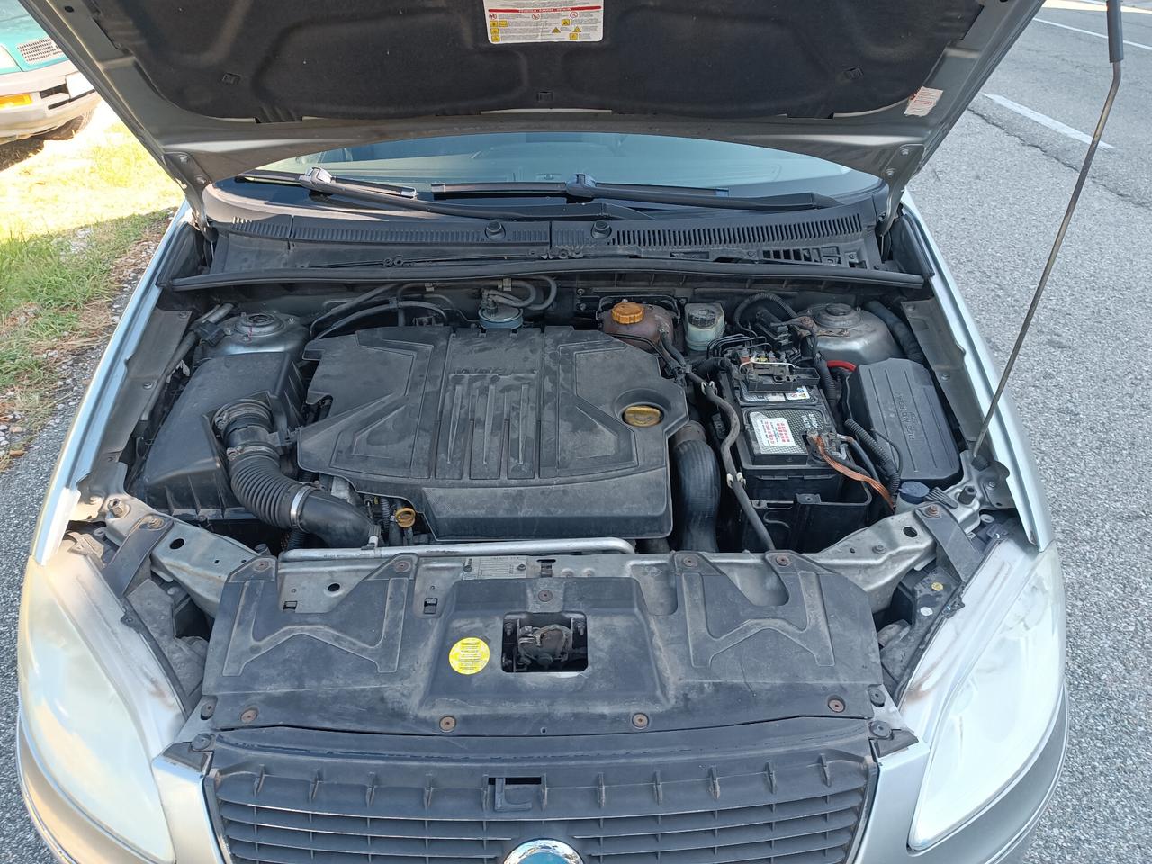 Fiat Croma 1.9 Multijet Dynamic