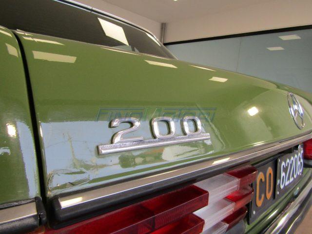 MERCEDES-BENZ 200 2.0 109 CV BERLINA