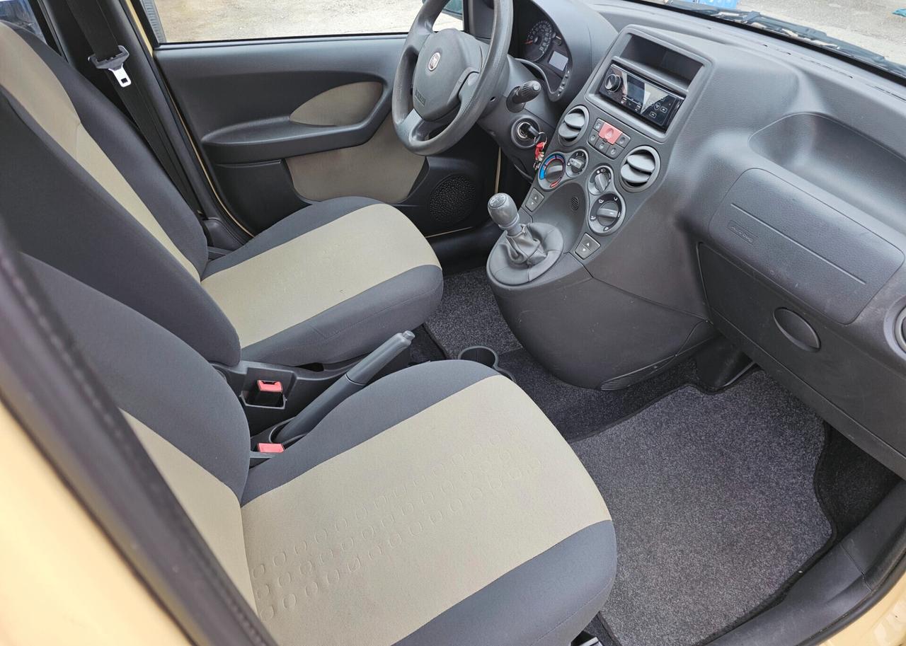 FIAT PANDA 1.2 GUIDABILE DA NEOPATENTATI GARANZIA 12 MESI