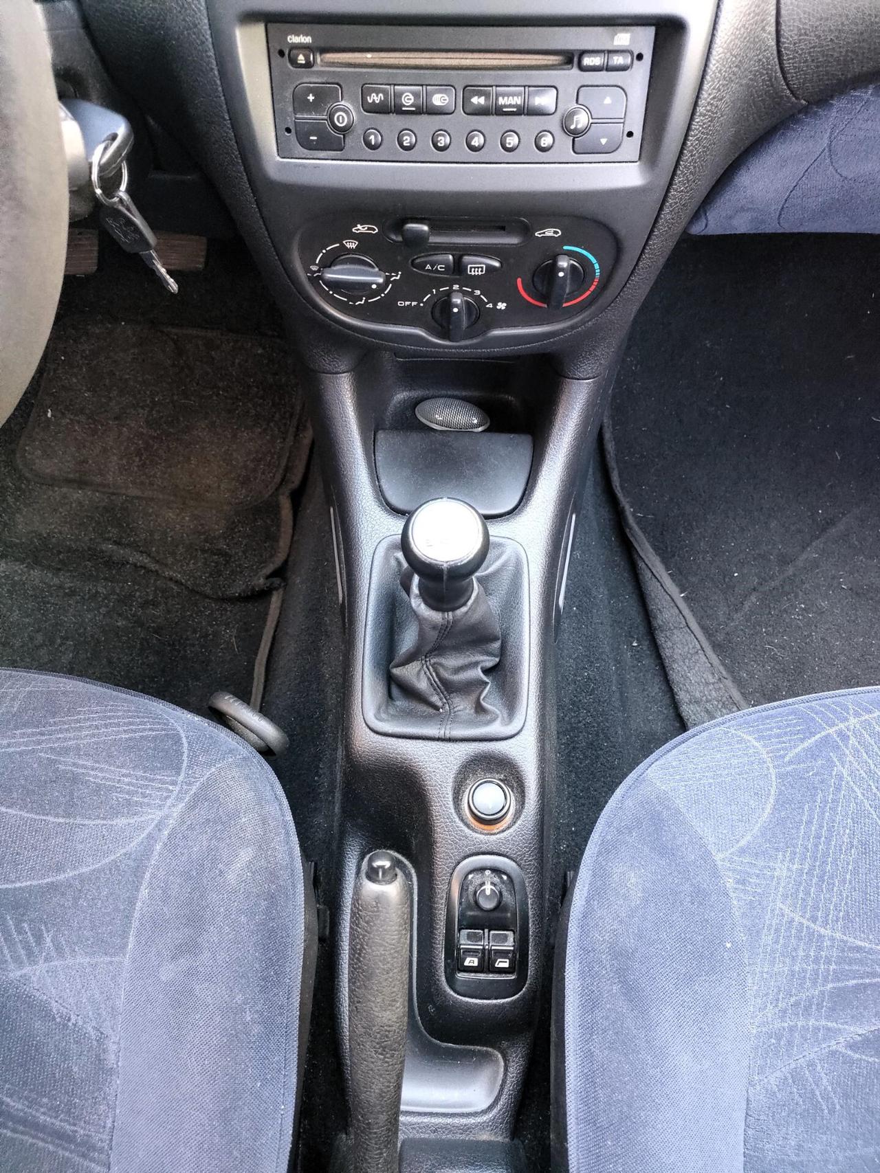 Peugeot 206 1.4 5p. XT