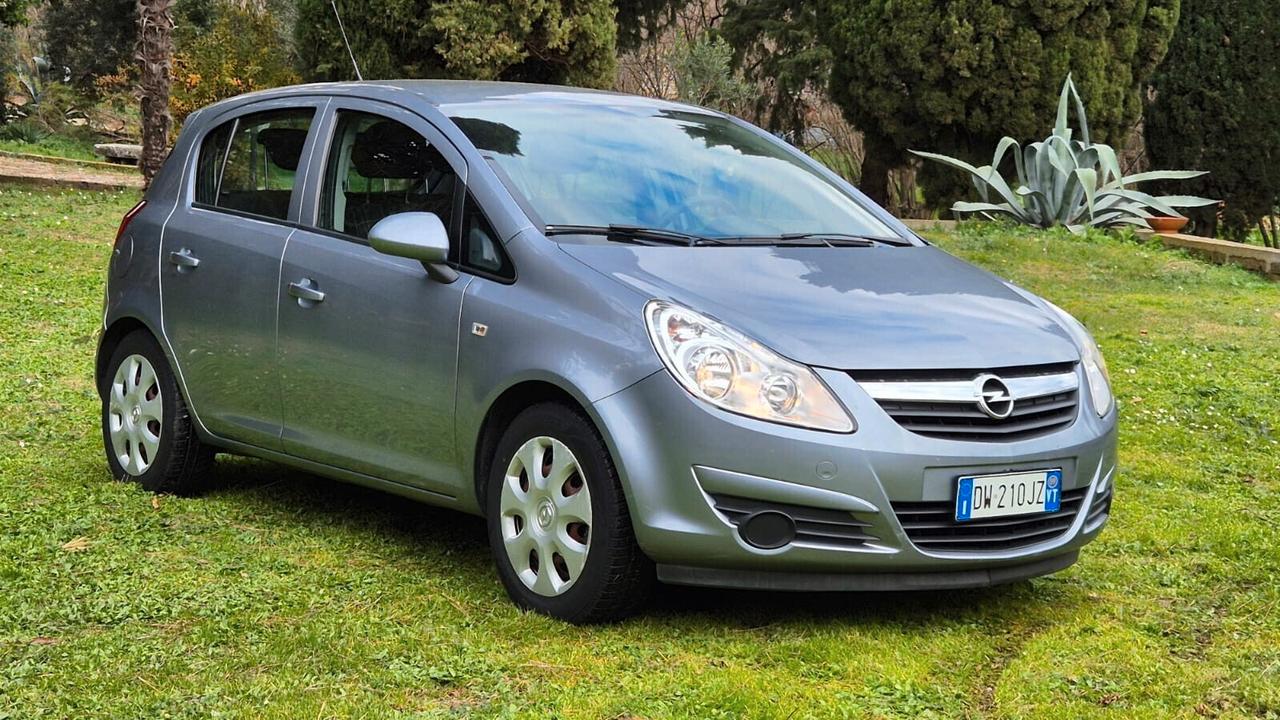 Opel Corsa 1.2 5P Enjoy 98.000KM Leggi testo NEOPATENTATI