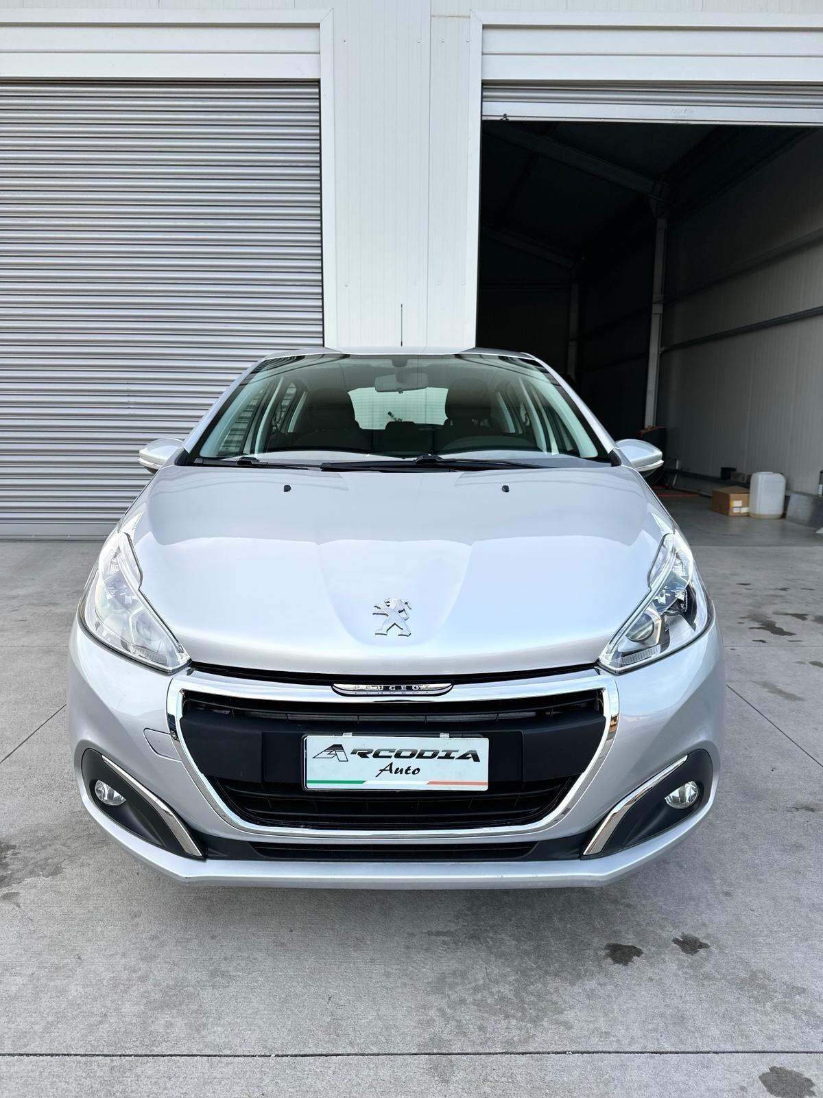 Peugeot 208 BlueHDi 75 5 porte Allure