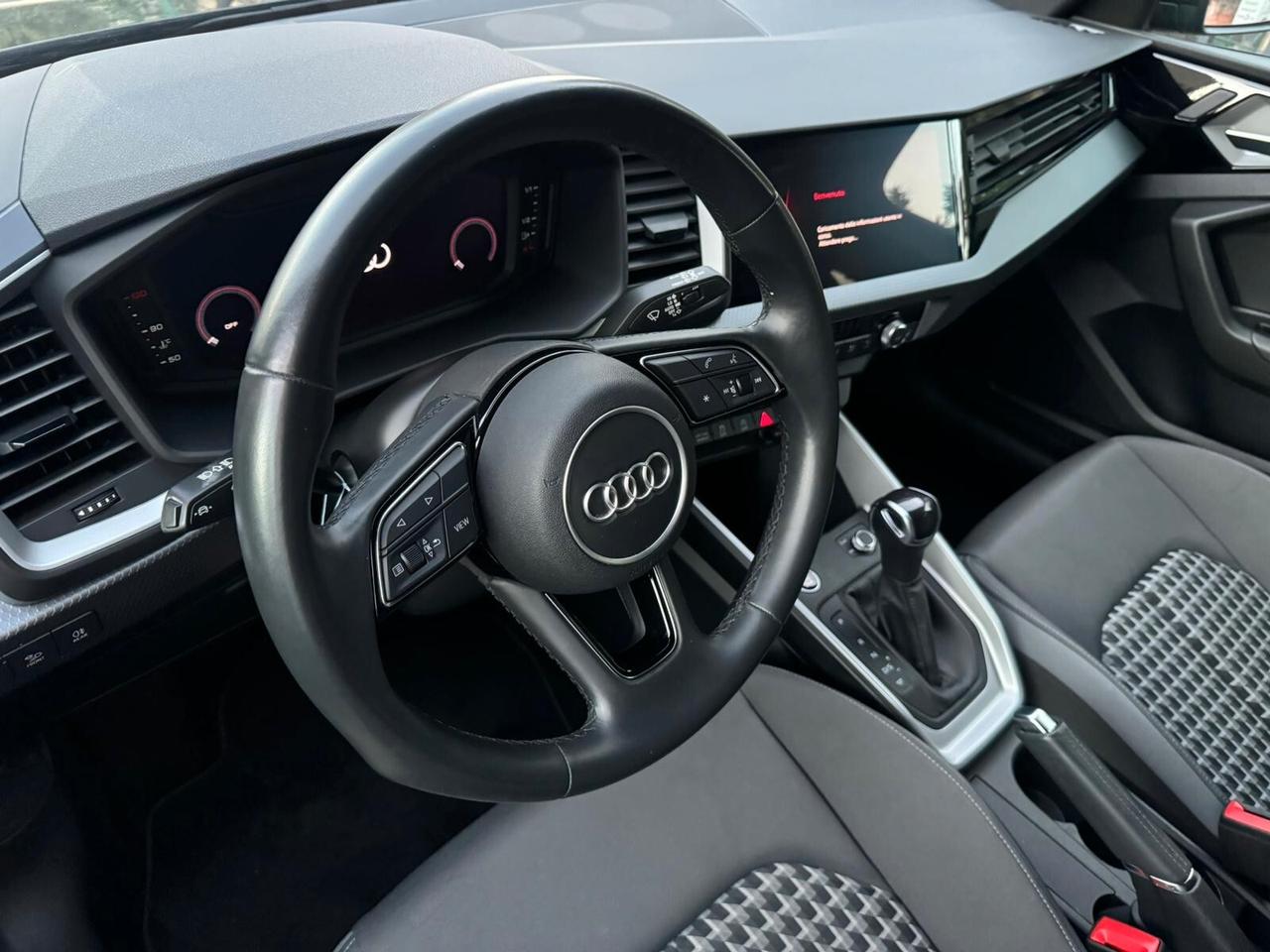 Audi A1 SPB 30 TFSI S tronic Identity Black ALLSTREET IVA ESPOSTA