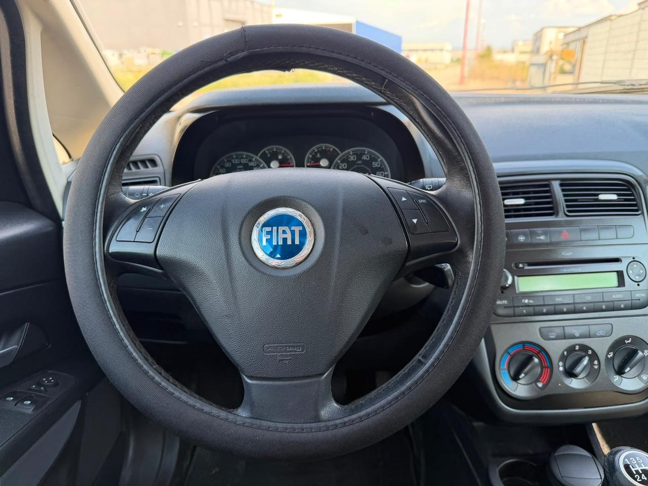 Fiat Grande Punto 132000 KM