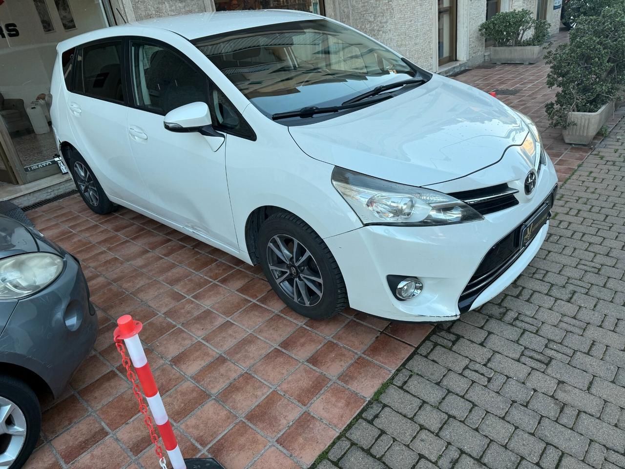 Toyota Verso 1.6 D-4D Active 7 posti
