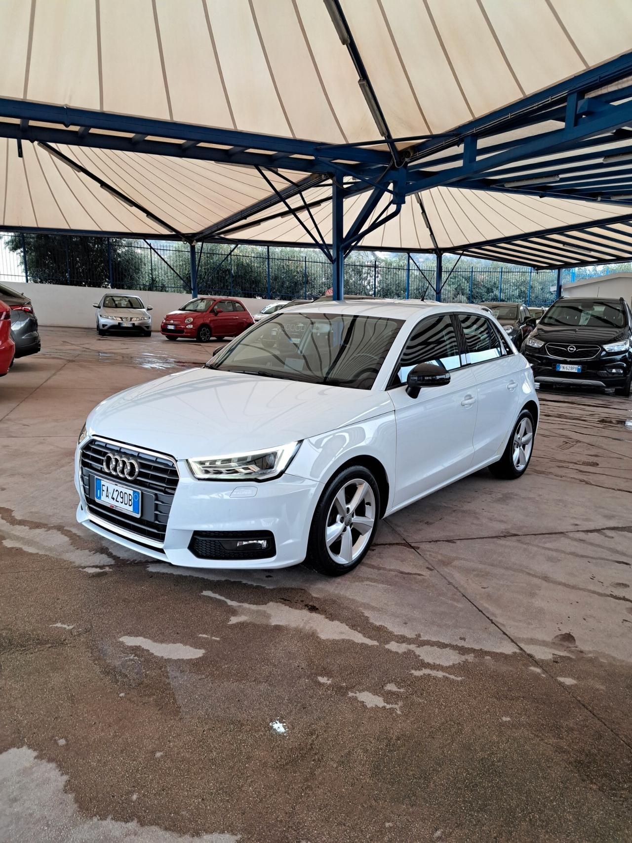 Audi A1 1.4 TDI Ultra S-Tronic 90CV AUTOM.