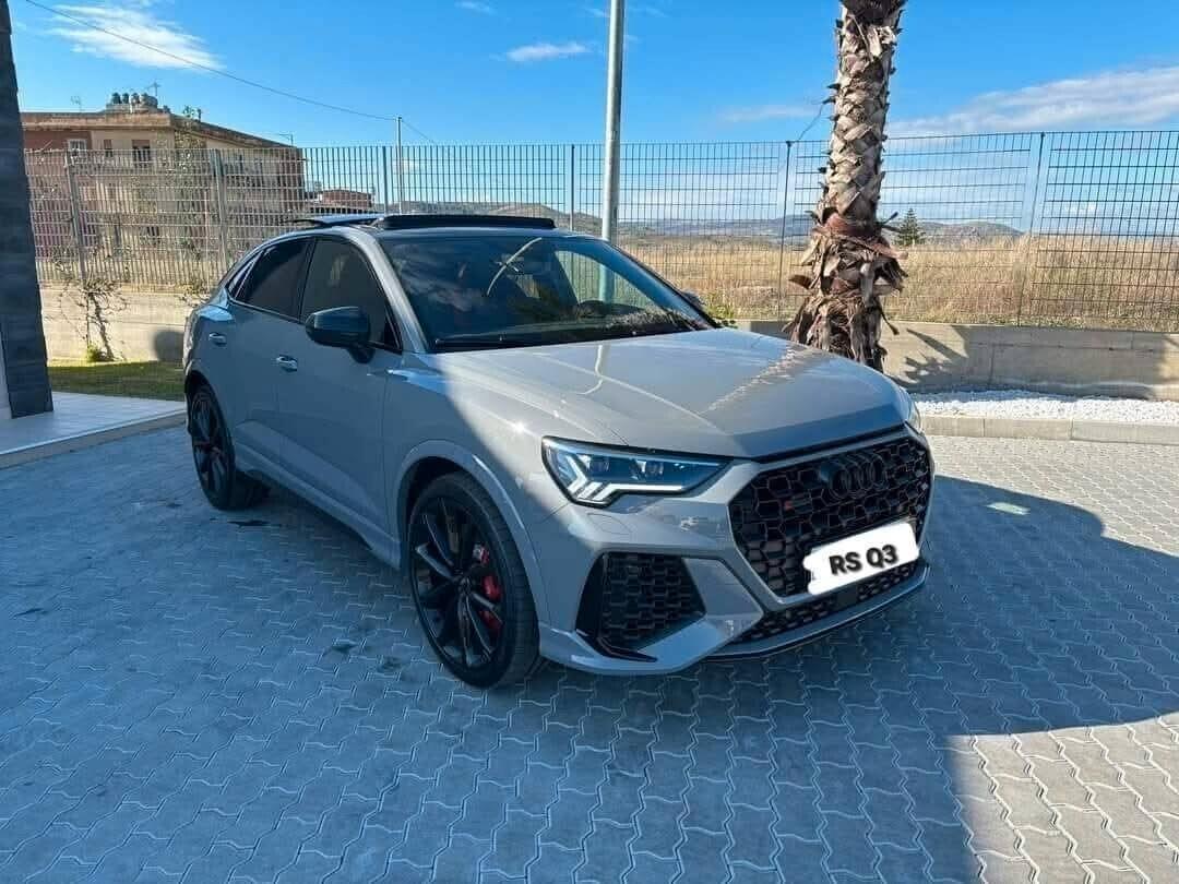 Audi Q3 RS Q3 SPB quattro S tronic s line.-