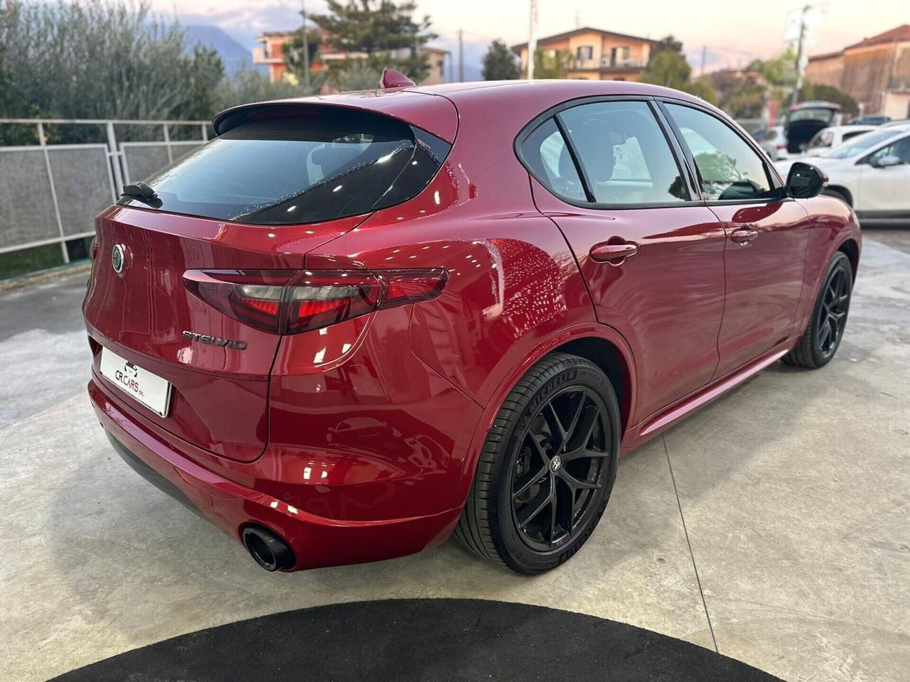 Alfa Romeo Stelvio 2.2 Turbodiesel 210 CV AT8 Q4 Veloce - Rosso Competizione
