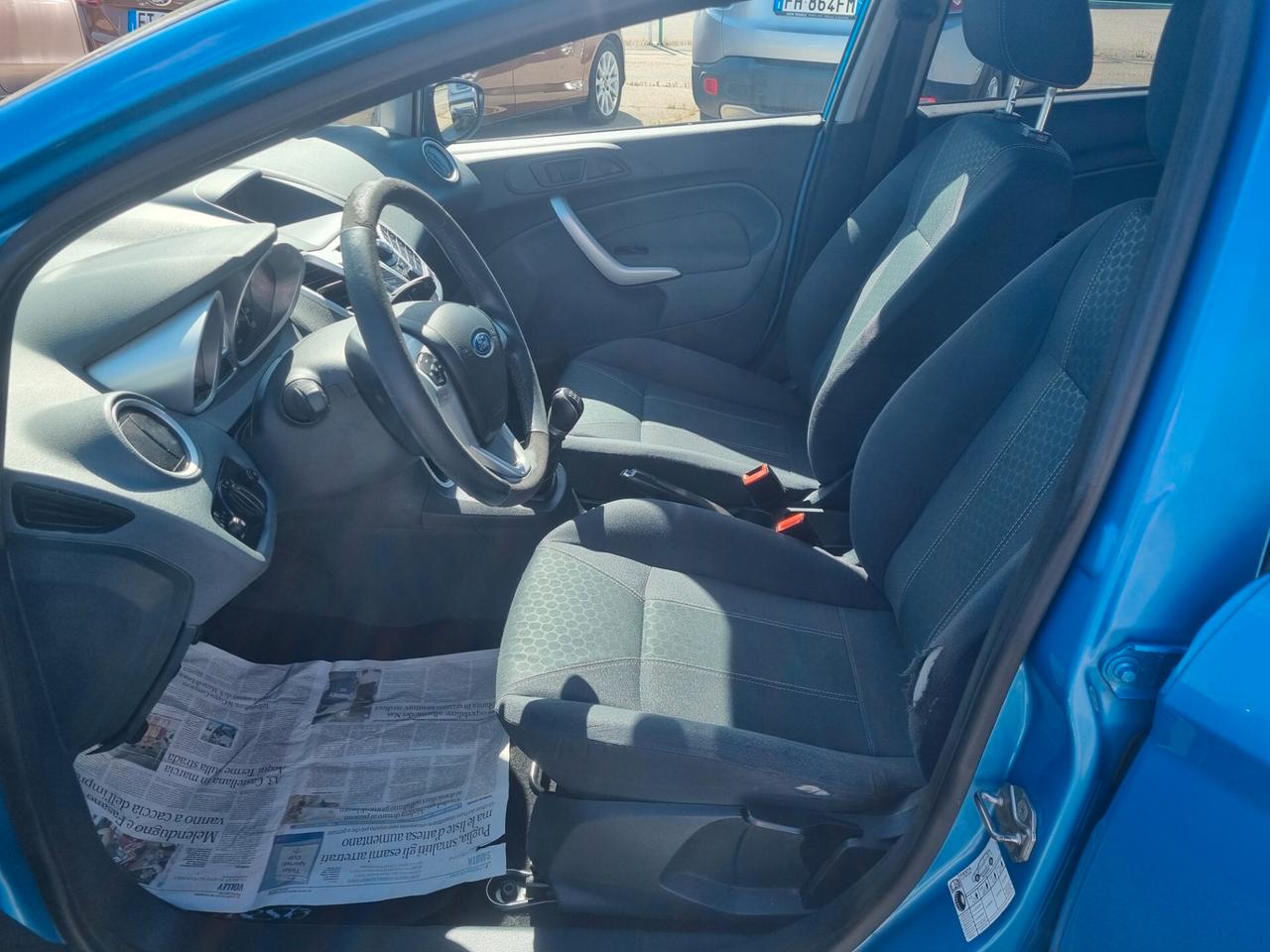 Ford Fiesta 1.4 TDCi 68CV 5 porte Titanium