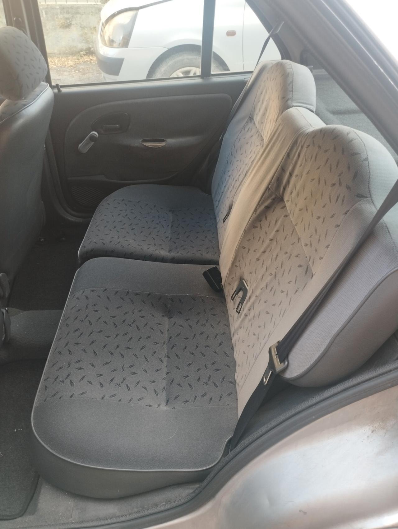 Citroen SAXO 1.1i cat 5 porte SX