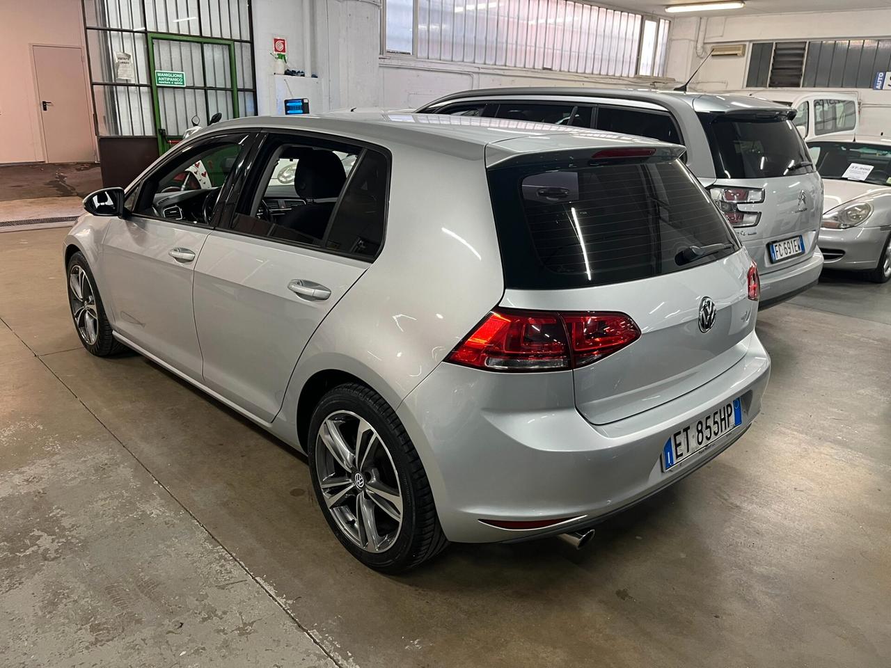 Volkswagen Golf 1.6 TDI 5p. Highline