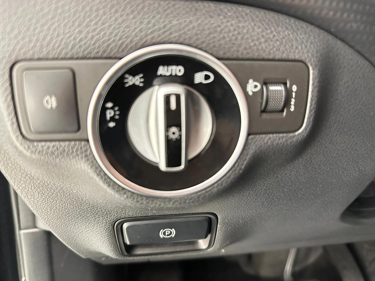Mercedes-benz A 180 CDI-SPORT-109CV-KM CERTIFICATI-PERMUTE