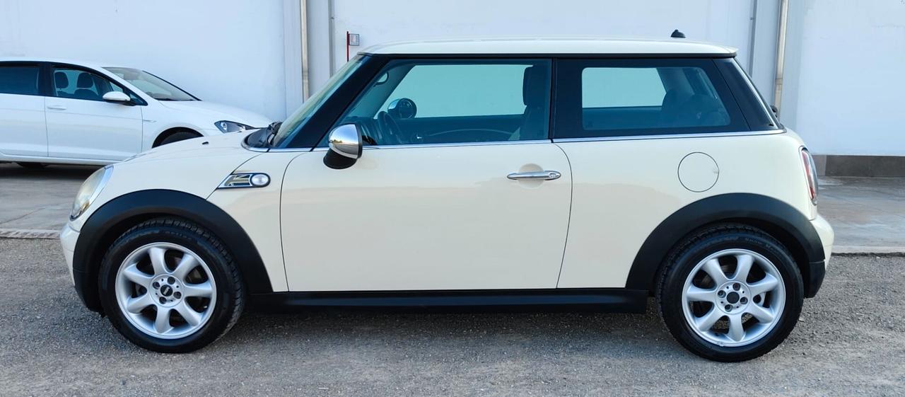 Mini 1.4 16V Abbey Road